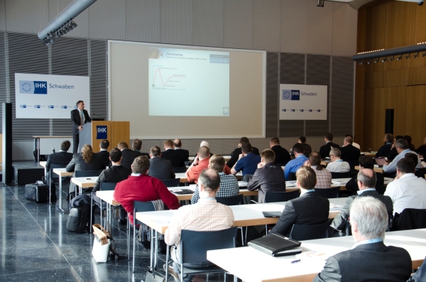 Das CADENAS Industry-Forum 2013 überzeugte wieder über 200 Teilnehmer aus den Bereichen Maschinenbau, Anlagenbau und Elektrotechnik durch eine gelungene Kombination aus Vorträgen, Workshops und Networking.